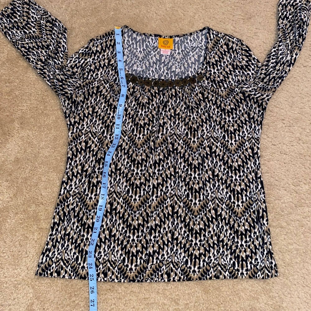 🍂Ruby Rd Beautiful Top🍂 - Picture 11 of 11